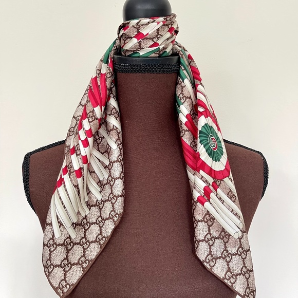 Gucci Scarf Logo GG Print Club WEB Beige Brown Silk Wrap - Picture 11 of 12